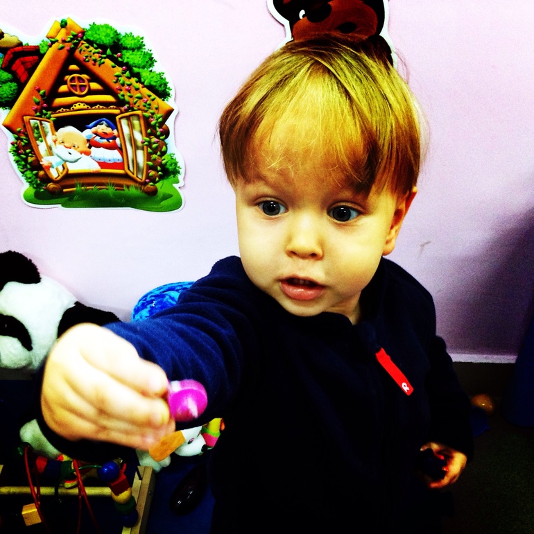 Птенца моего подстригли.