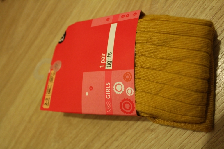 В НАЛИЧИИ белье, колготки, носки, пижамы, халаты для девочек до 5 лет Англия, США. Почта (я в регион