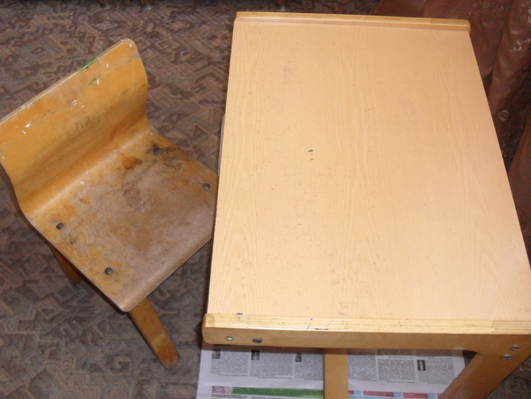 Декупаж детского столика и стульчика