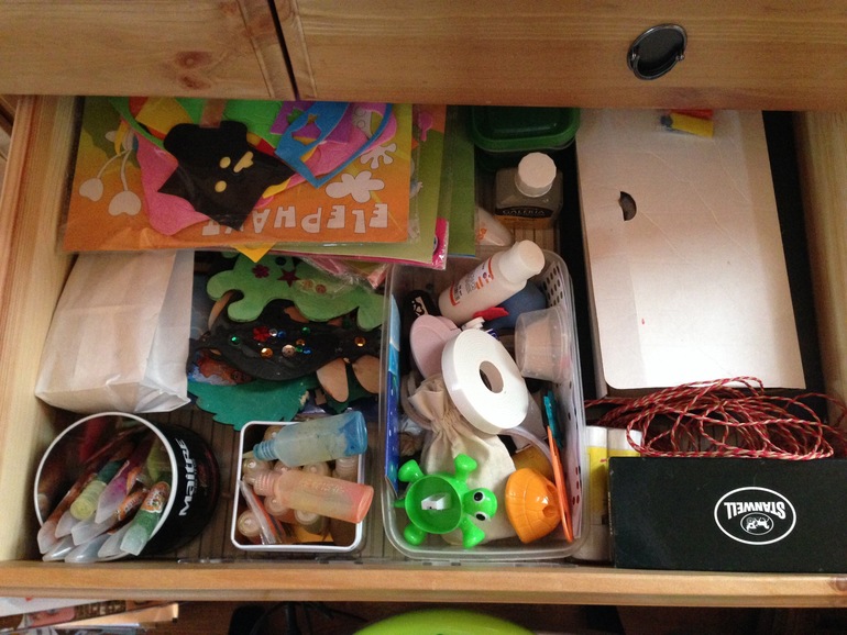 Про краски, карандаши и кисточки...