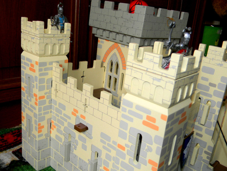 Замок мастеров сражений