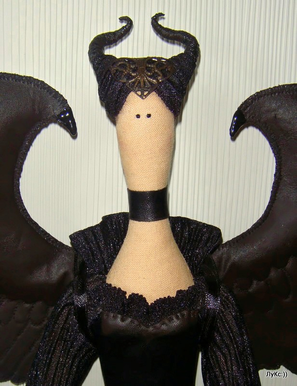 Малефисента - фея Зачарованного леса)