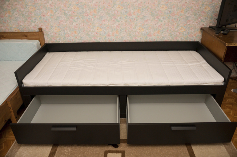 Кровати детей.