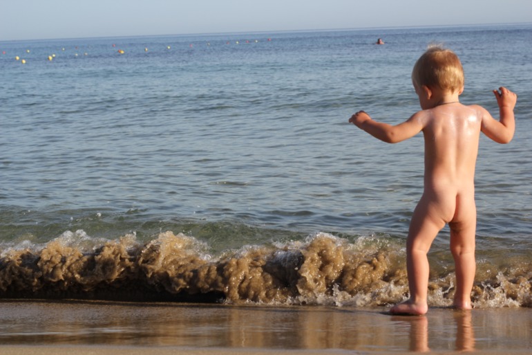beb4d232560d4dad50eb1f6f6c655bdc.jpg