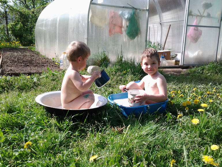 Дача. Май. Неопубликованное