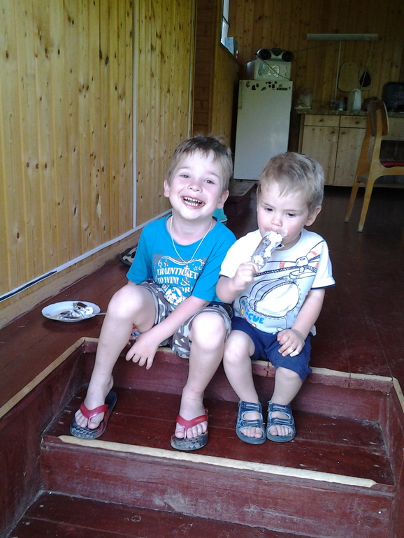 Дача. Май. Неопубликованное