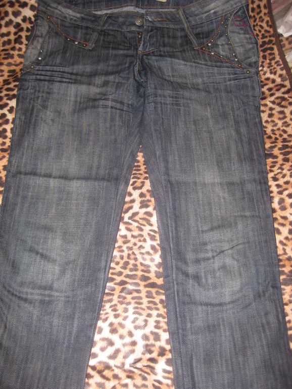 Фирменные вещи все по 600 р размер м 44-46