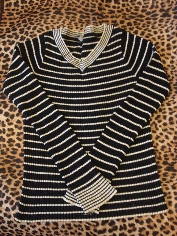 Фирменные вещи все по 600 р размер м 44-46