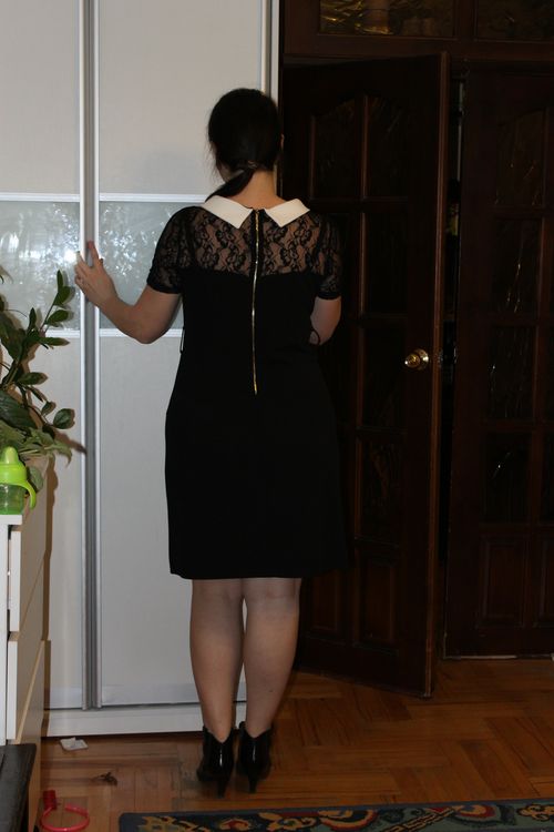 Оцените наряды