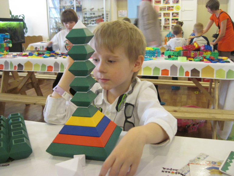 Опять конструкторы :)