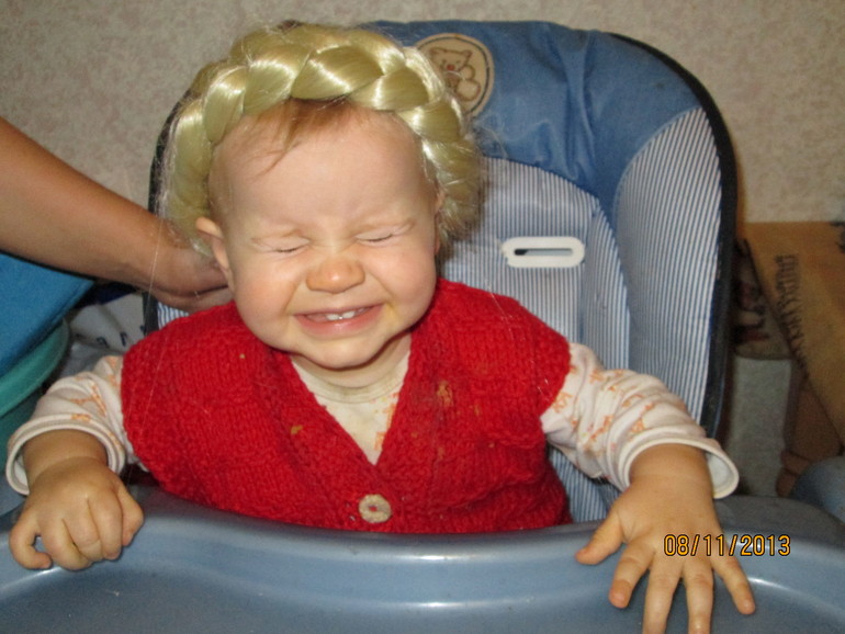 Юлия Тимошенко и заяц Тим-Тим)