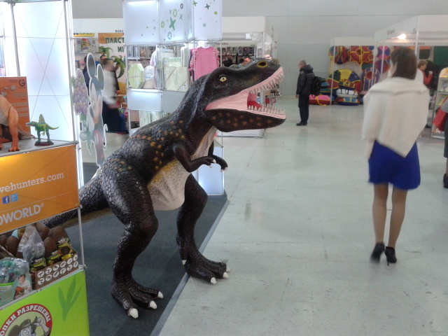 Были на выставке игрушек