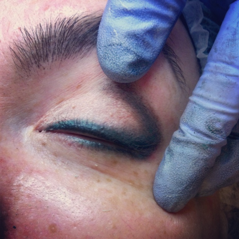 Давненько я тут не появлялась, уж простите...)