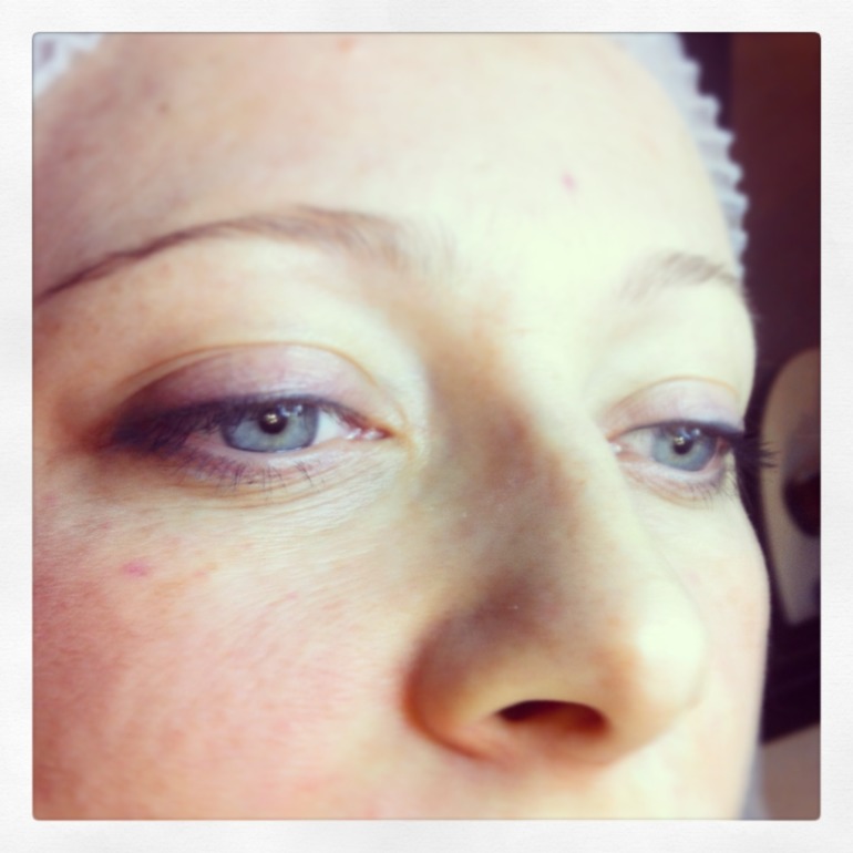 Давненько я тут не появлялась, уж простите...)