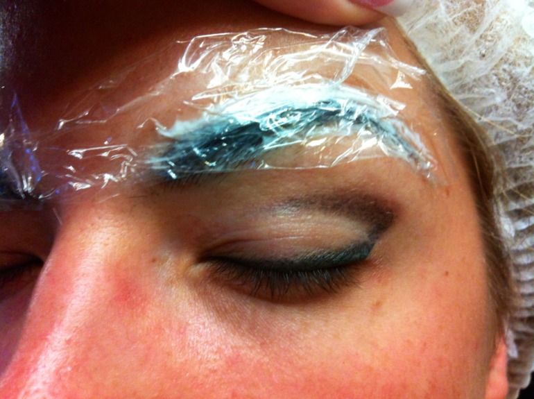 Давненько я тут не появлялась, уж простите...)