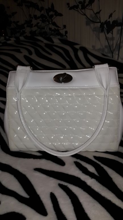 БУ в отличном состоянии на девочку рост 128-140. цены от 100 р