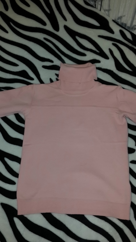 БУ в отличном состоянии на девочку рост 128-140. цены от 100 р