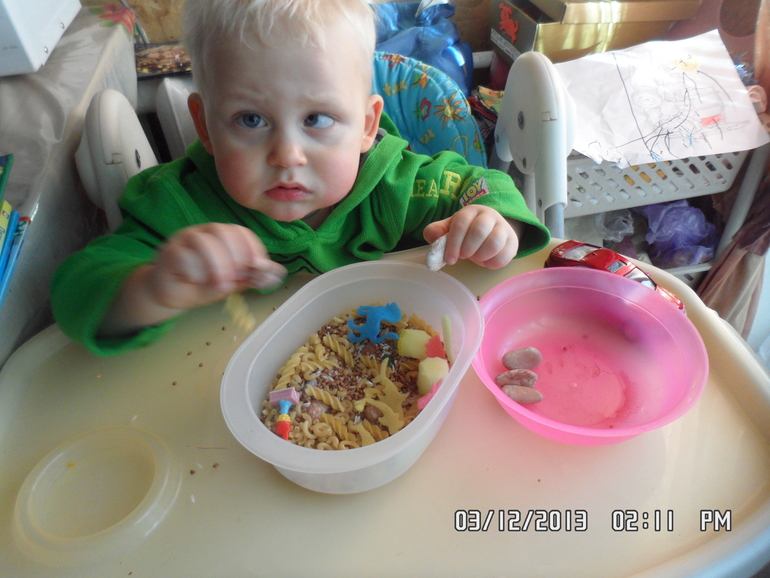 Первый новогодний подарок и наш