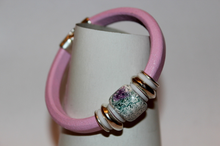 Розовая серия.