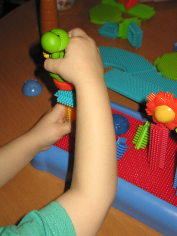 Игольчатый конструктор BATTAT (отчет с фото)