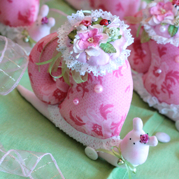 Весенние улиточки