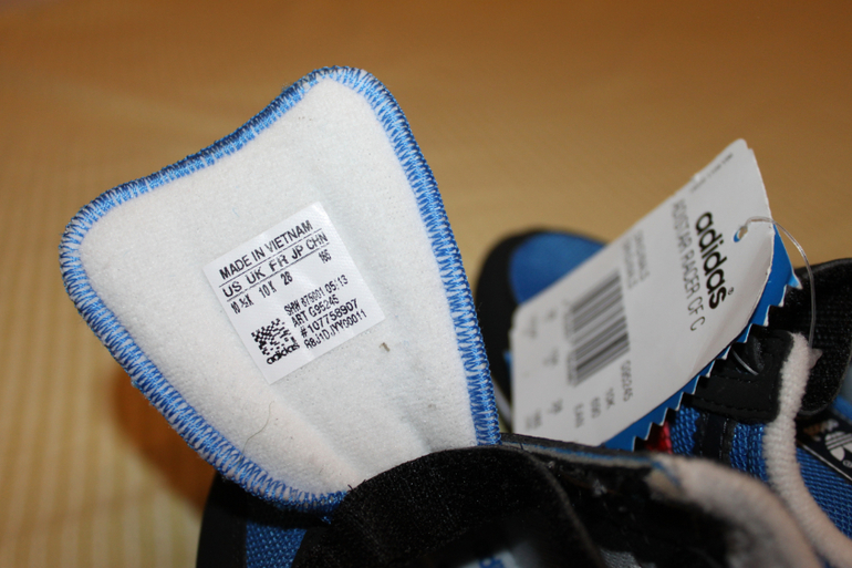 adidas кроссовки новые, р.26-27 (РФ)