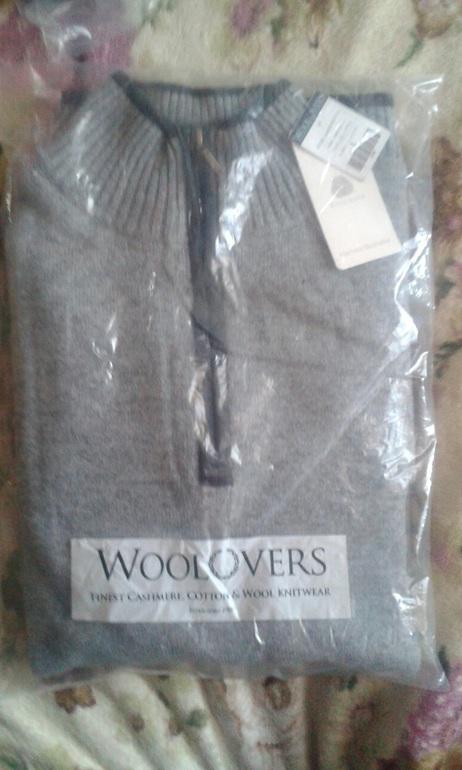 Продам свитера 54разм woolovers