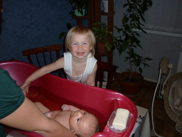 Опробовали купание с кругом в душевой кабине