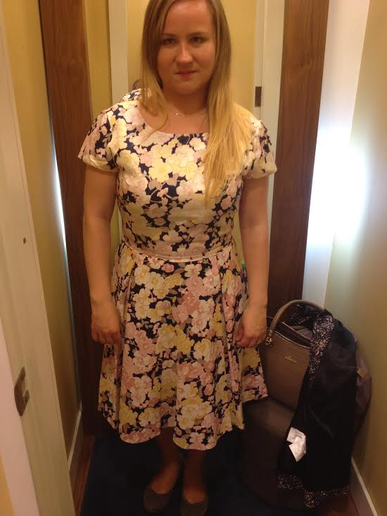 Идет ли платье?