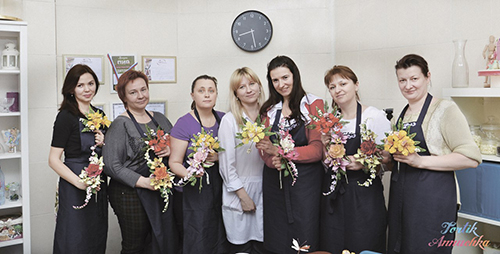 Мастер Классы по декорированию тортов мастикой.