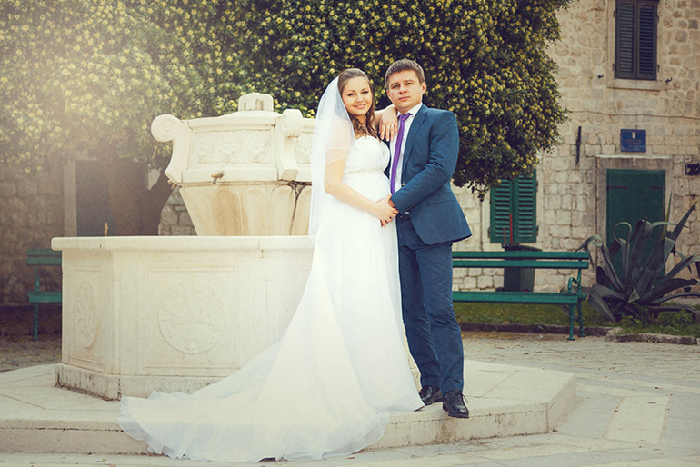 Прогулка после венчания в Черногории (г. Котор) . Владимир и Катерина апрель 2014