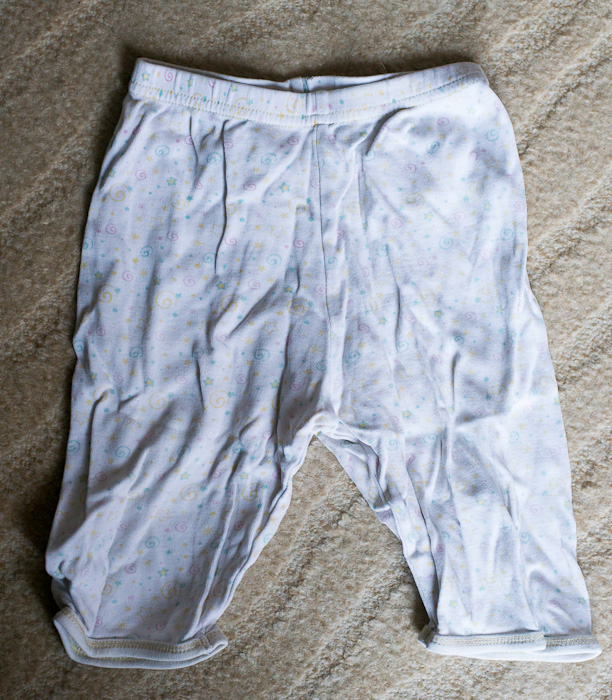 Разобрала детские вещи, всё на продажу.