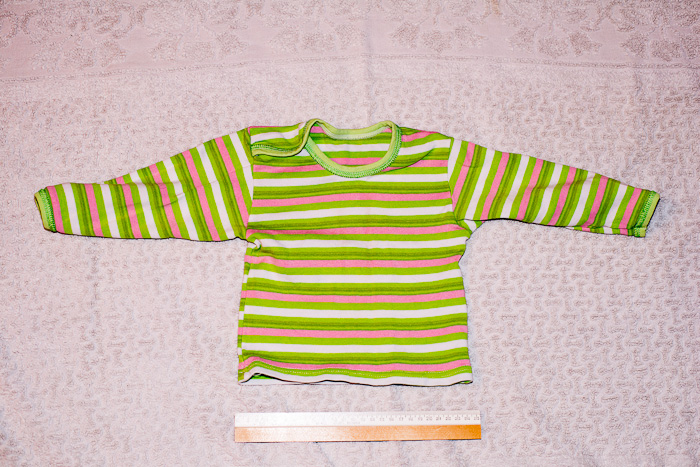 Разобрала детские вещи, всё на продажу. И немного взрослых вещей тоже (в конце списка).