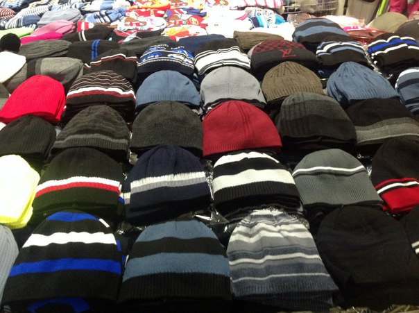 Все шапки по 290 руб