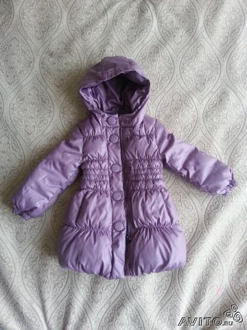 Пуховое пальтишко BENETTON 86-92 900р