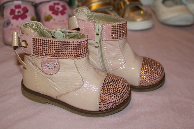 Miss Blumarine, GF, JACK&LILY; ......... размеры 16, 20, 21, 22, 29, 30.