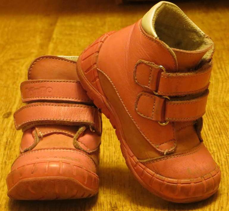 Осенние ботиночки фирмы тотто