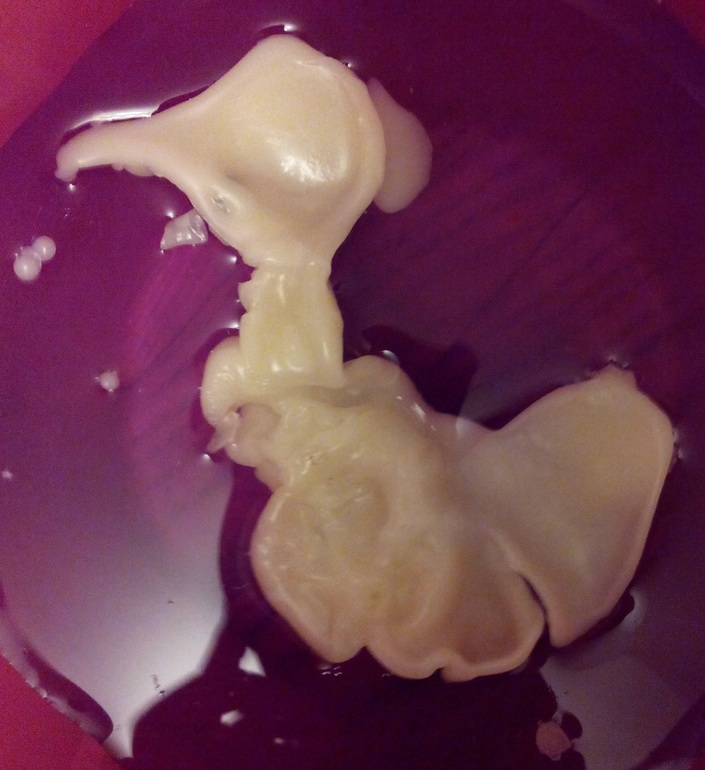 Погадала вот ))) Мы с мужем вылили воск в воду и...