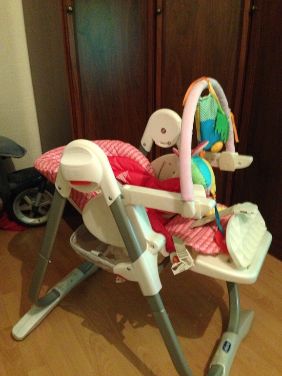 Стульчик Chicco Polly Megic 0+