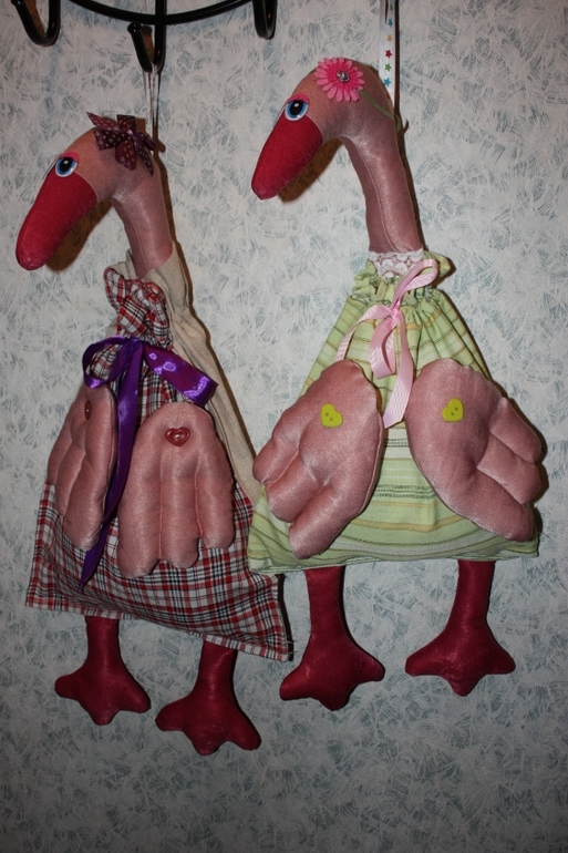 Гусыни пакетницы