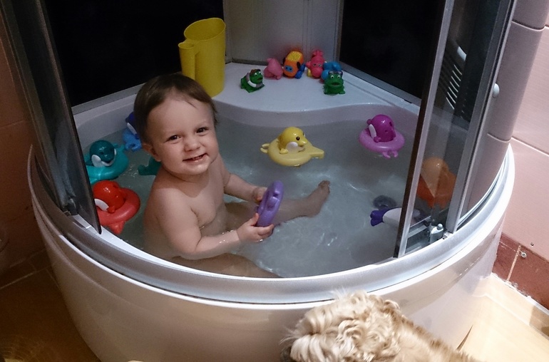 Обо всем по немногу!) о нас!))