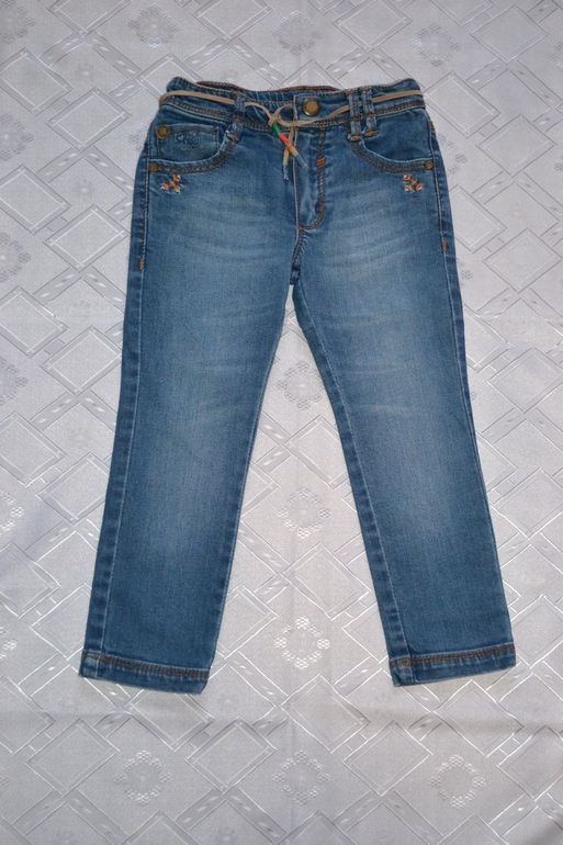 Красивая одежда Mayoral, Wojcik на девочку рост 92-98 б/у. Добавила 22.10.2013