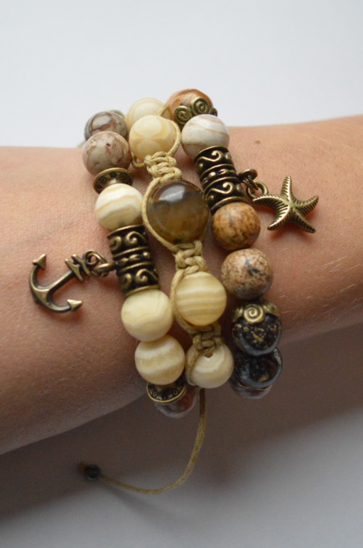 Красивые браслеты в подарок и себе любимой)