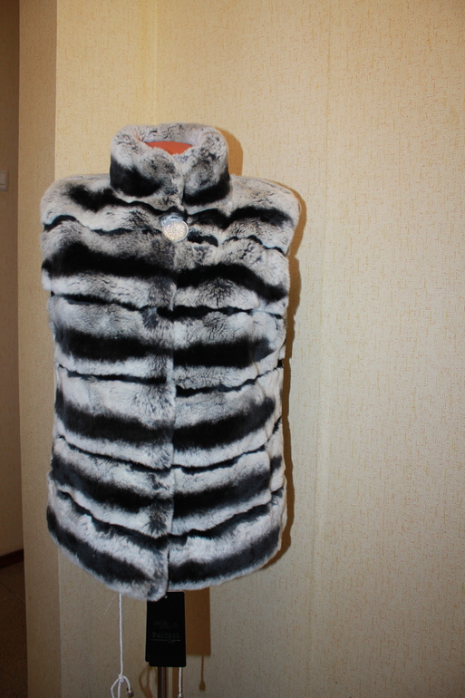 НОвинки ВЕСНА 2014!!!!! меховые жилетки, шубки!!!!