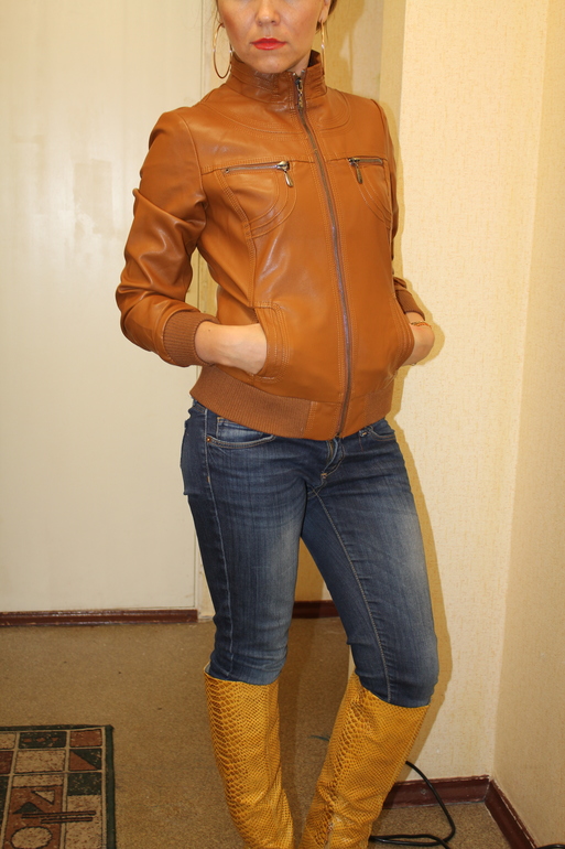 Кожанные  от 1500р!!!!!ПОДАРКИ В МАРТЕ ВСЕМ!ВСЕМ!!!курточки для НАС и наших любимых мужчин!