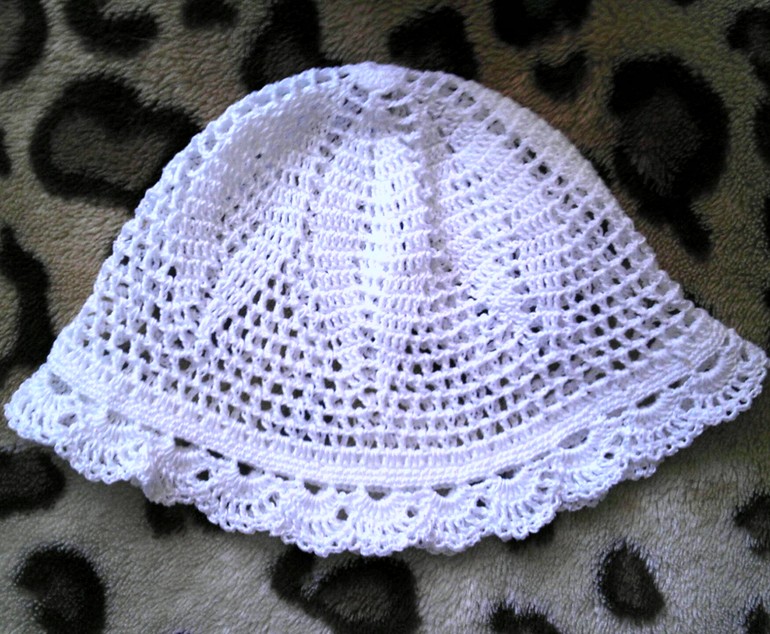 Одно из коллекции летних платьев 2014)