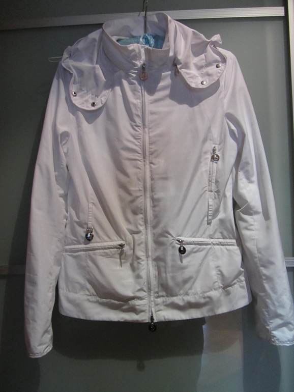 Ветровка Orsa Италия р.42-44 новая 2500р