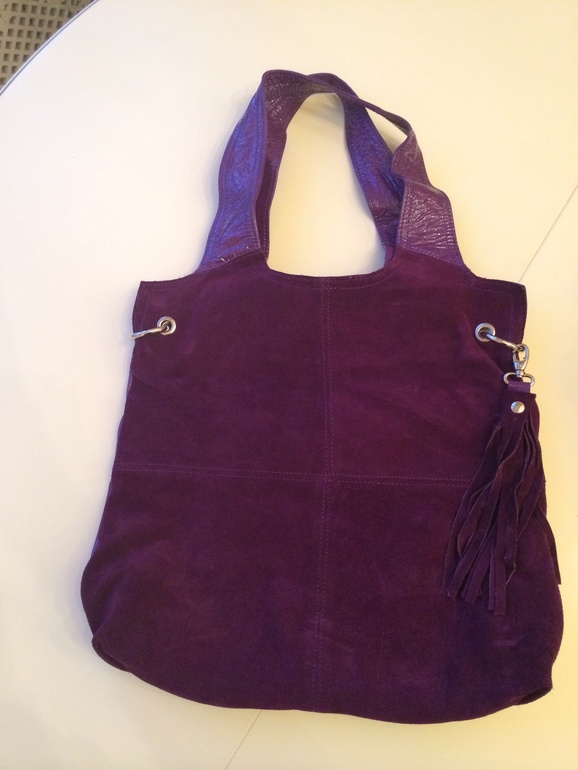 Сумка замша + лак , очень стильная!! 4500 р