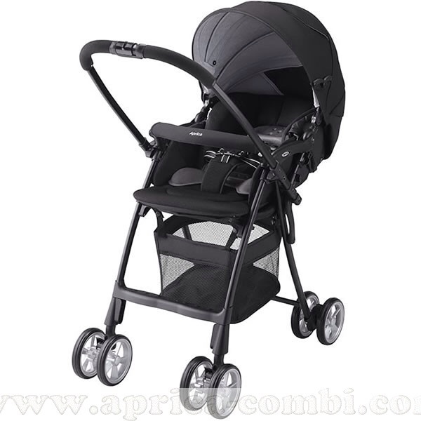 Какую??? Чем отличаются??? Aprica Karoon Plus или Aprica Air Ria