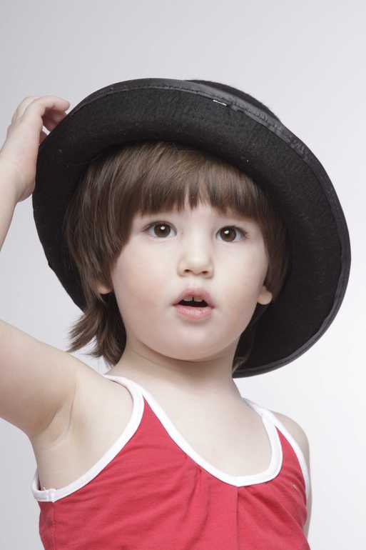 Выбрались в фотостудию или продам родину за косметику :)